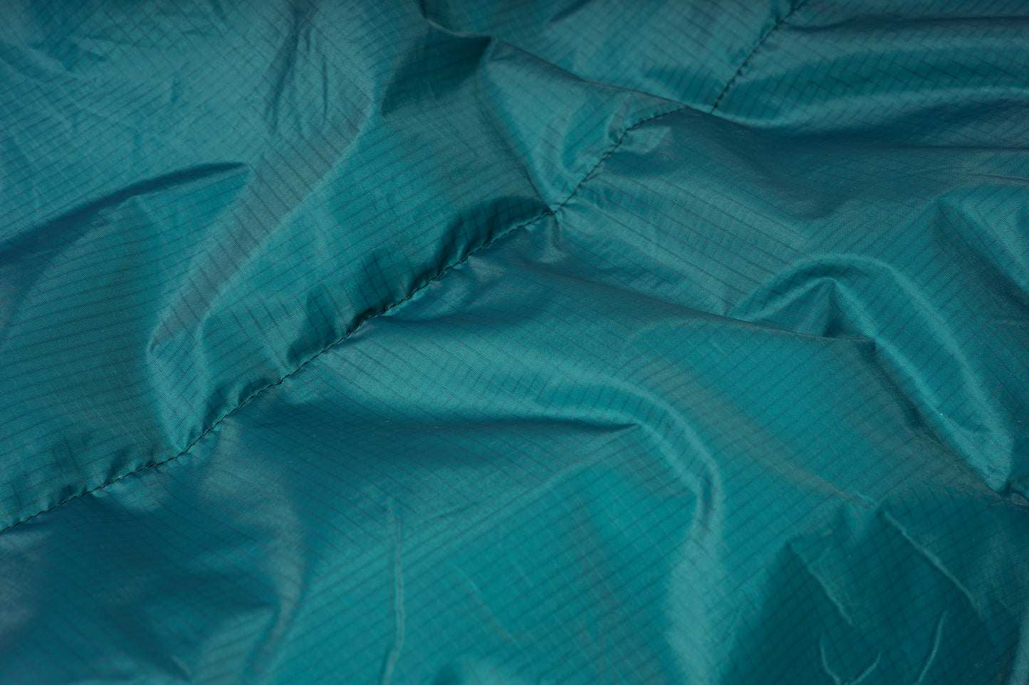 Ember™ UnderQuilt "Marine / Tan"