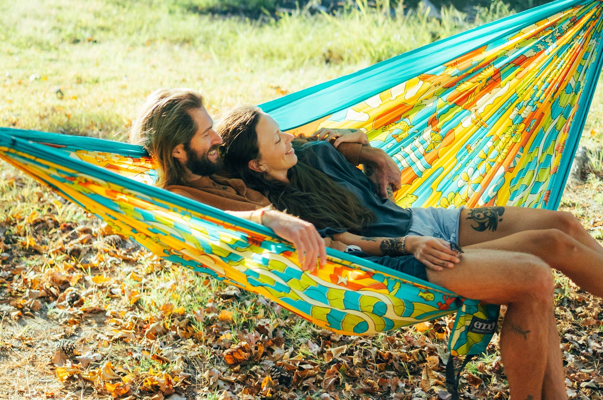 Vibrant Earth Giving Back Hammock